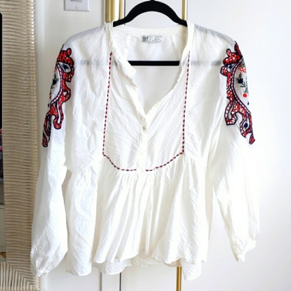 Zara TRF EUC collection flowy, button up , textured top